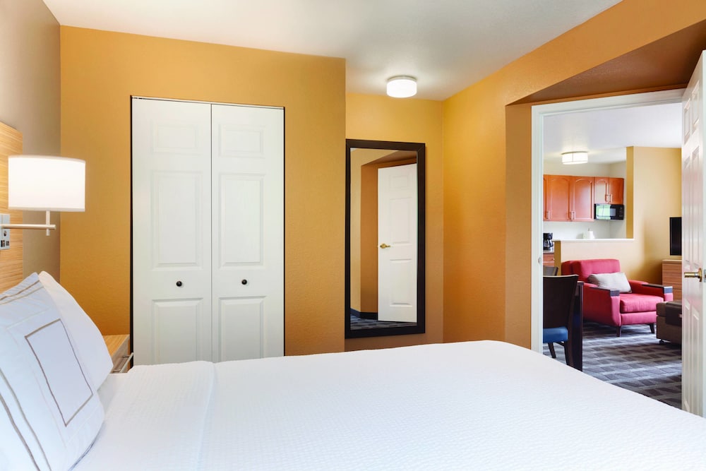 Suite, 1 Bedroom photo 2