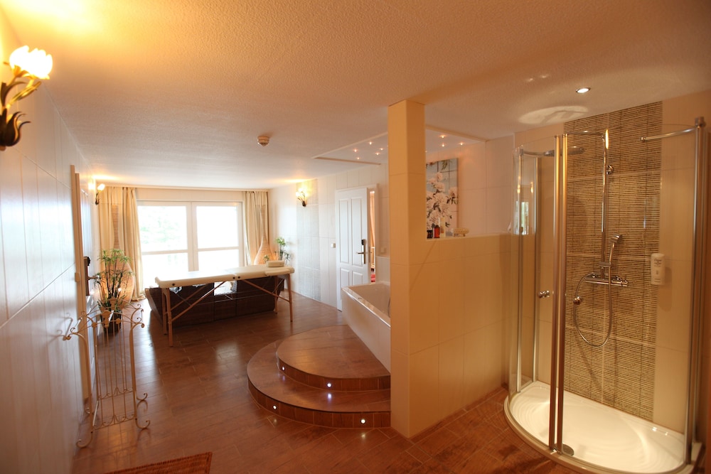 Exclusive Suite
