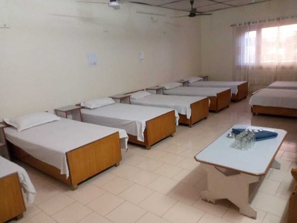 Club Shared Dormitory photo 3