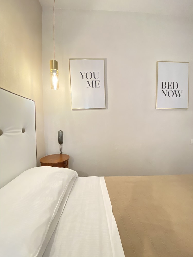 Superior Double Room - Photo 10