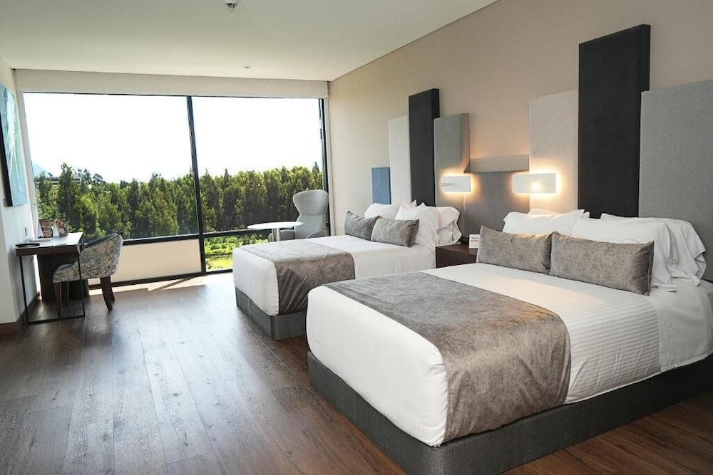 Deluxe Room, 2 Double Beds - Photo 2