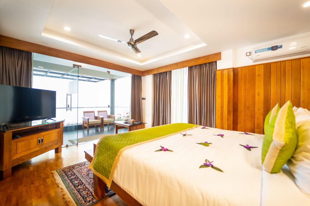 Deluxe Room, 1 Bedroom, Non Smoking, Mountain View photo 3