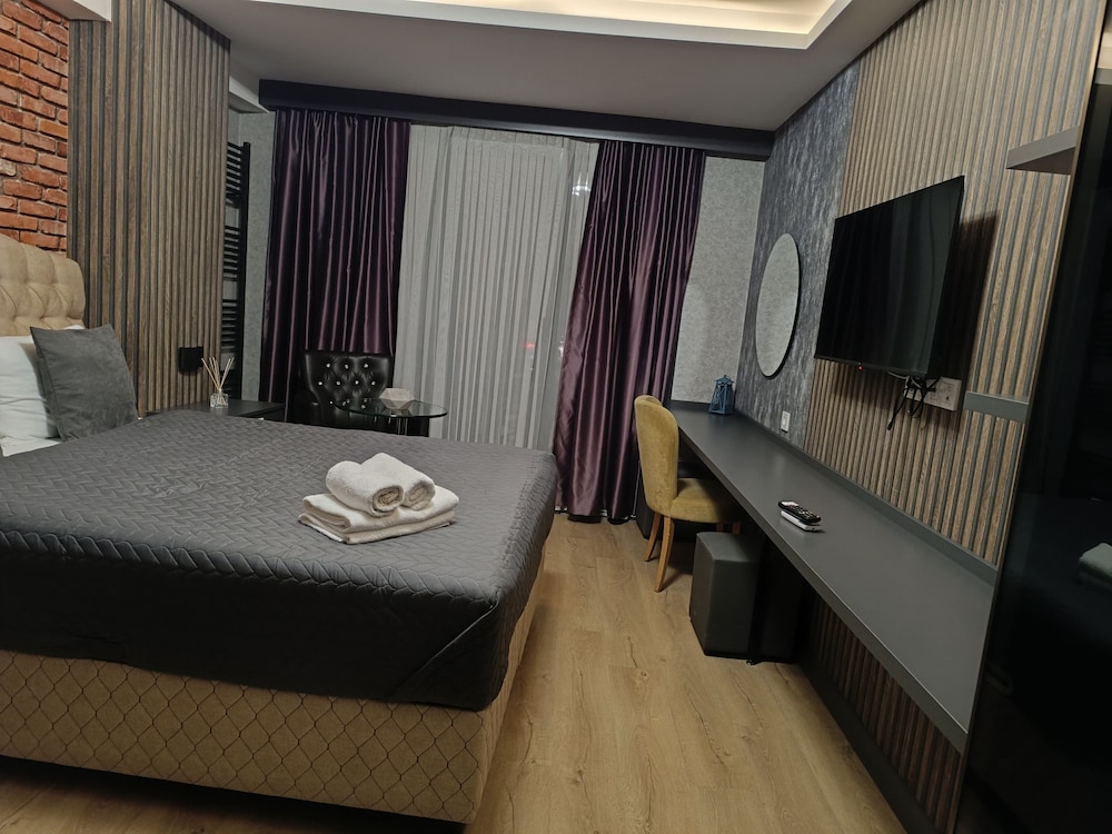 Standard Studio, 1 Bedroom photo 2