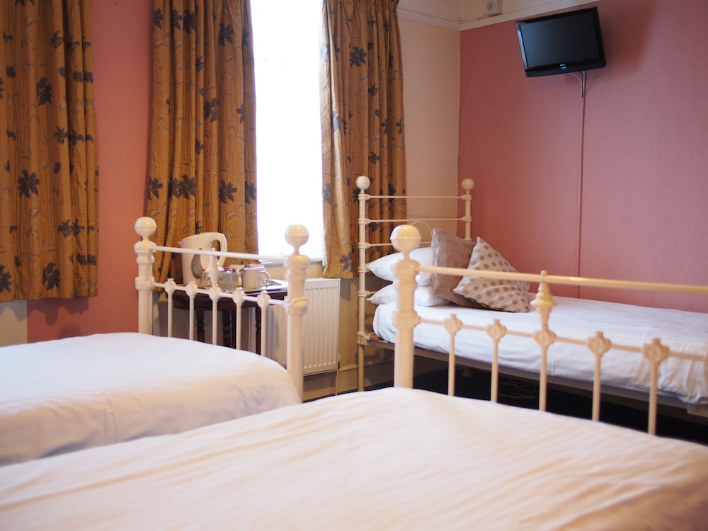 Triple Room, Private Bathroom (Room 4) photo 3