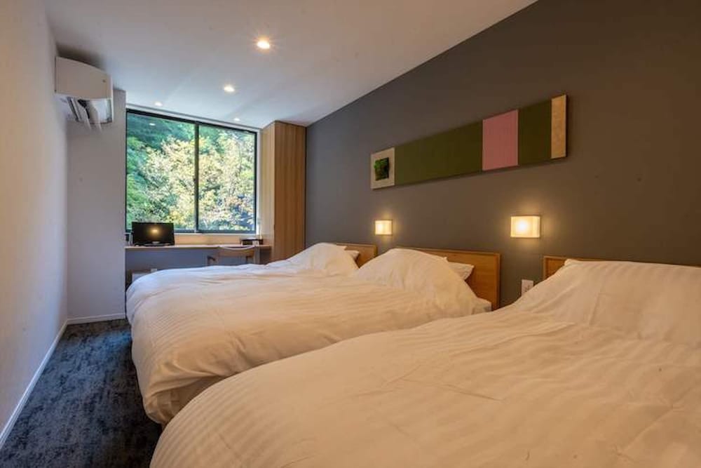 Family Triple Room, 3 Twin Beds, Non Smoking, Mountain View photo 1
