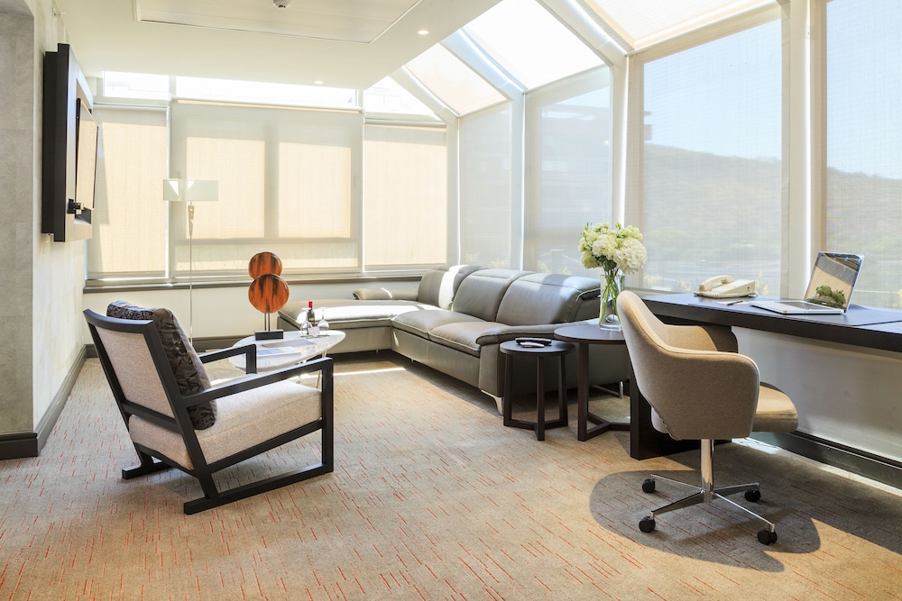 Suite, 1 Twin Bed (Master) photo 2