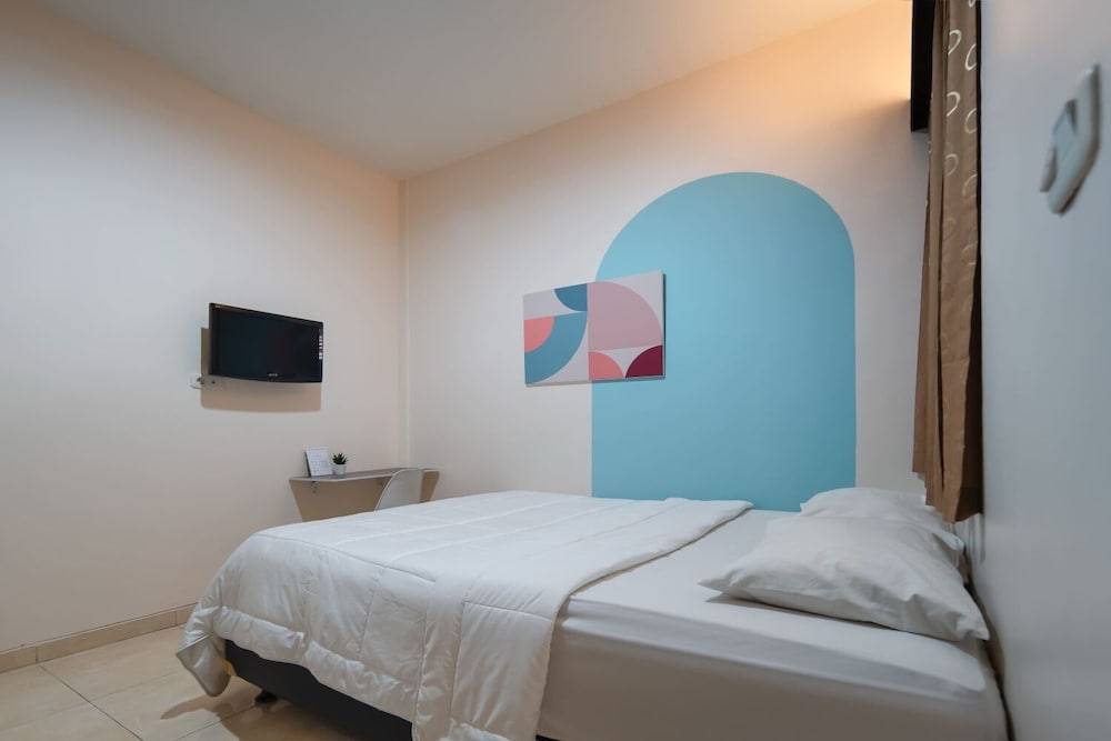 Standard Room - Photo 1