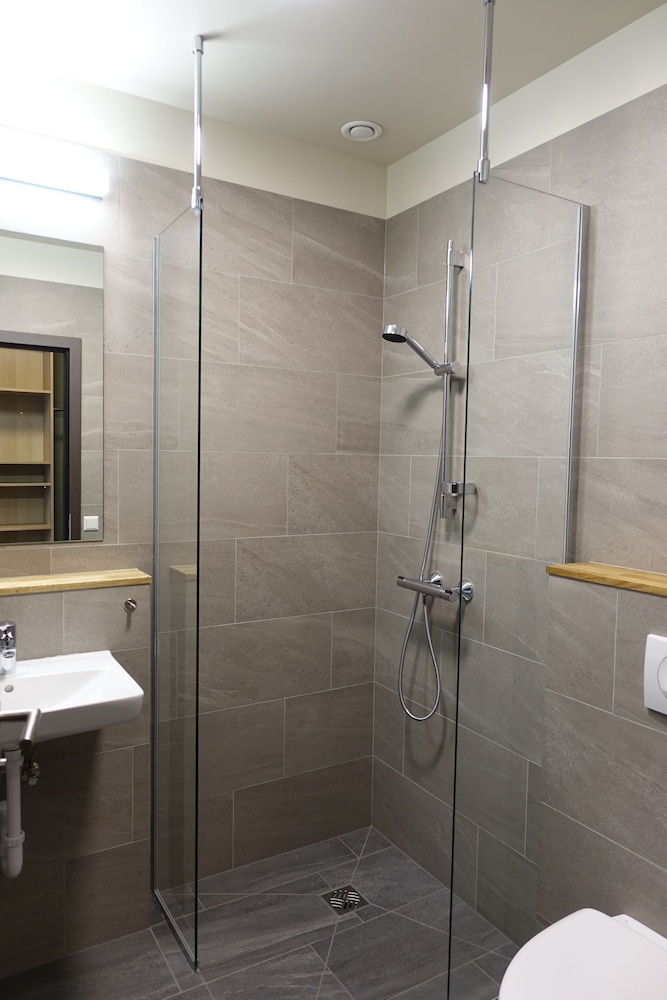 Standard Double or Twin Room - Photo 2