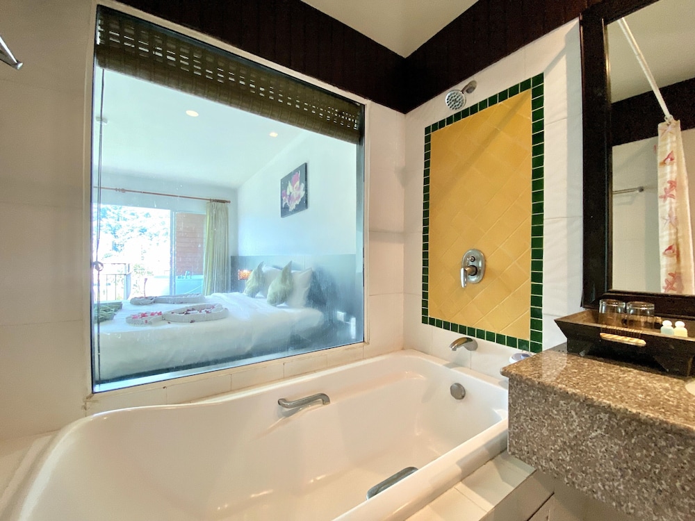 Deluxe Double Room - Photo 5
