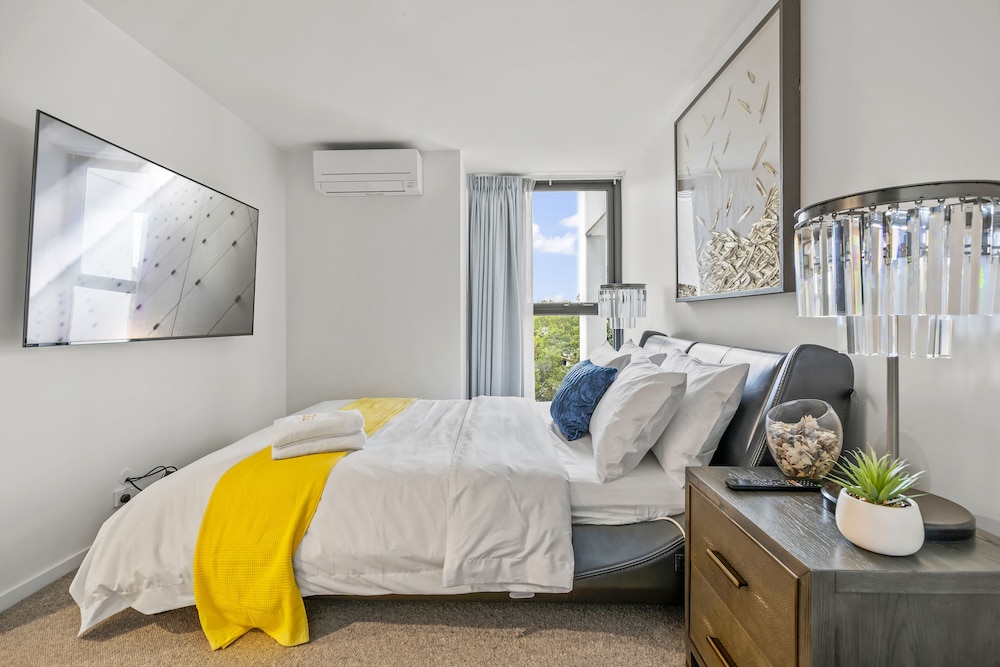 Comfort Townhome, Balcony, Garden View photo 3