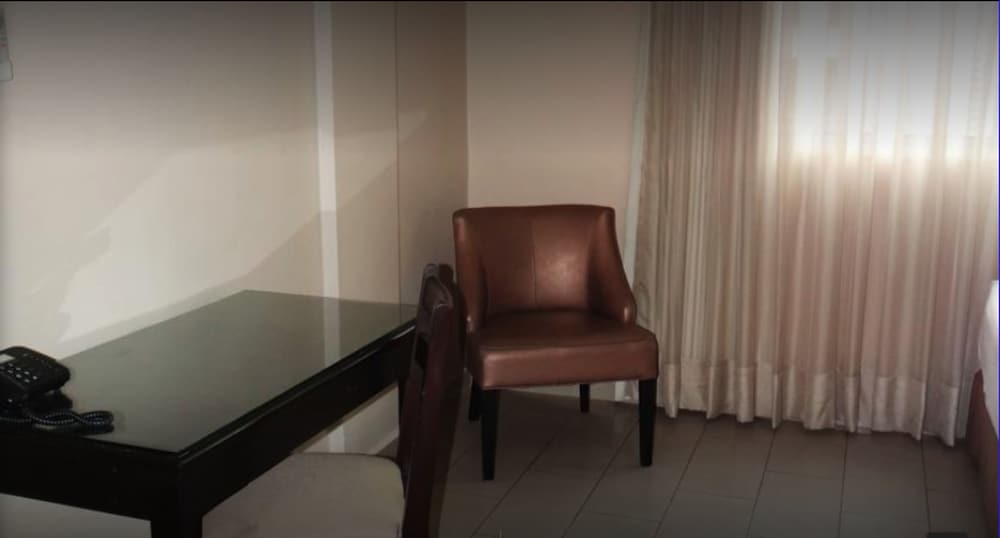 Basic Room, 1 Double Bed photo 2