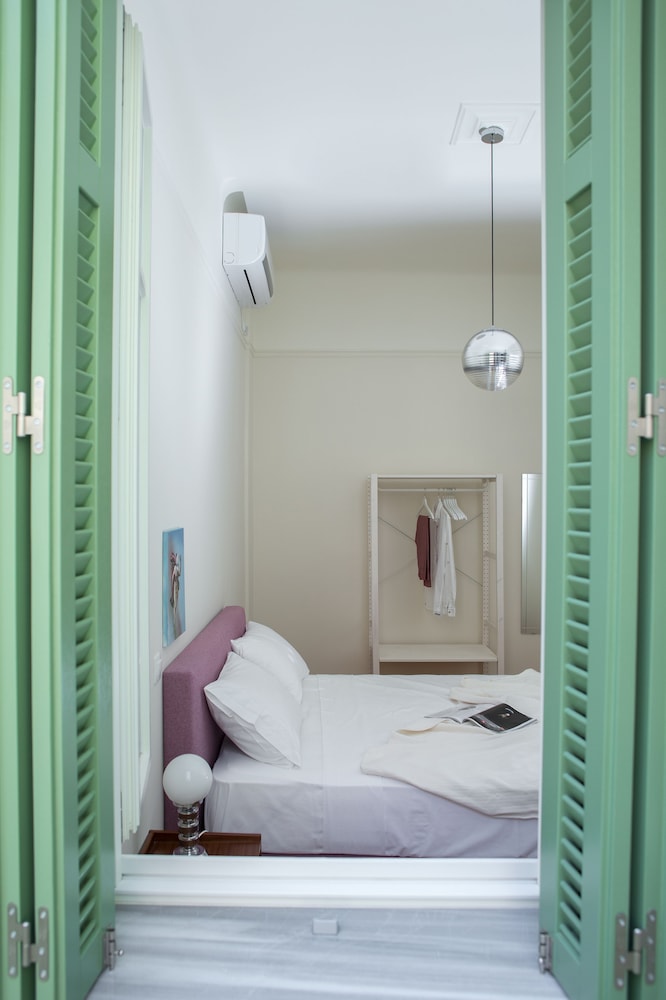Design Apartment, 2 Bedrooms photo 2