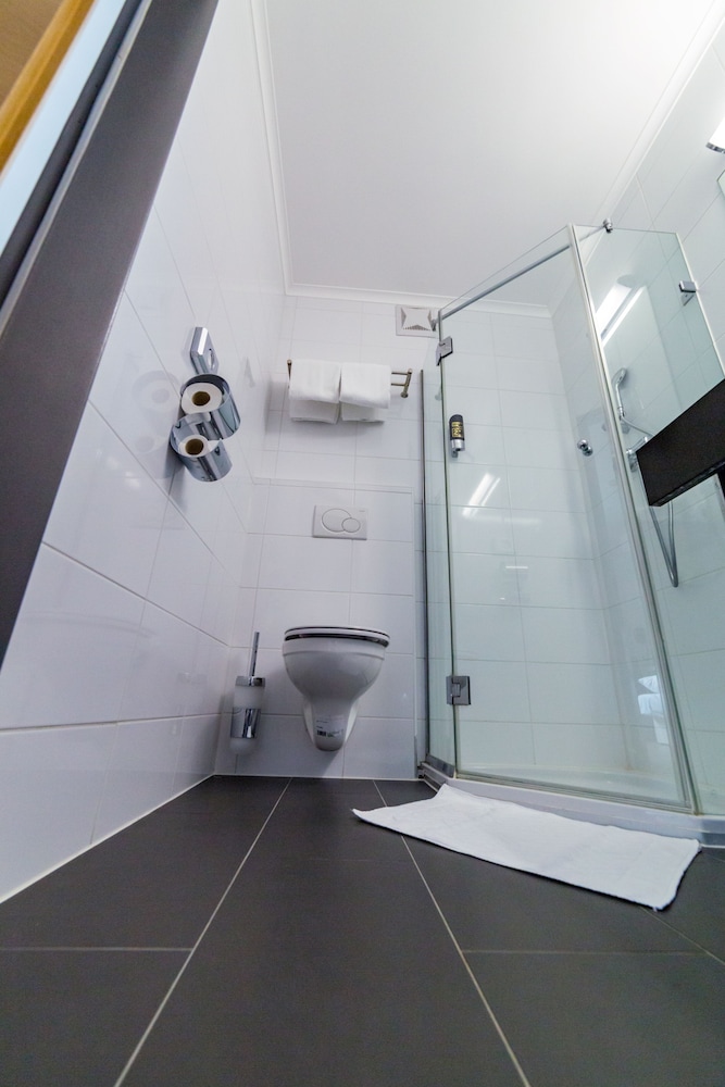 Double Room - Photo 5