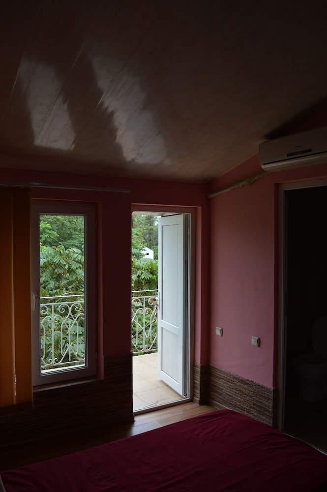 Standard Twin Room photo 3