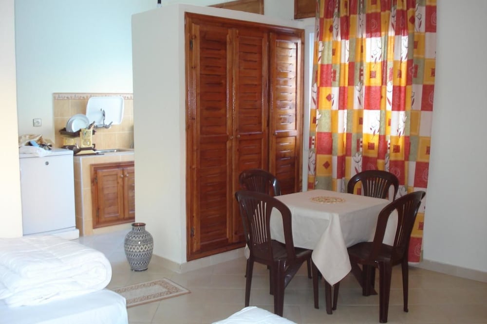 Comfort Apartment, 1 Bedroom, Terrace photo 3