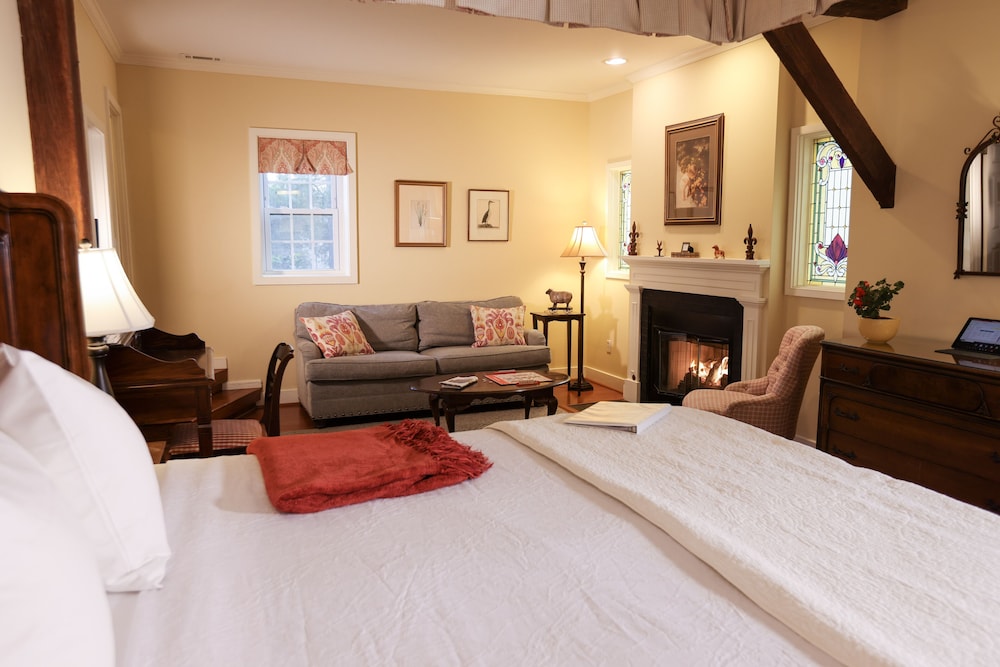 Woolverton Inn, Photo 5