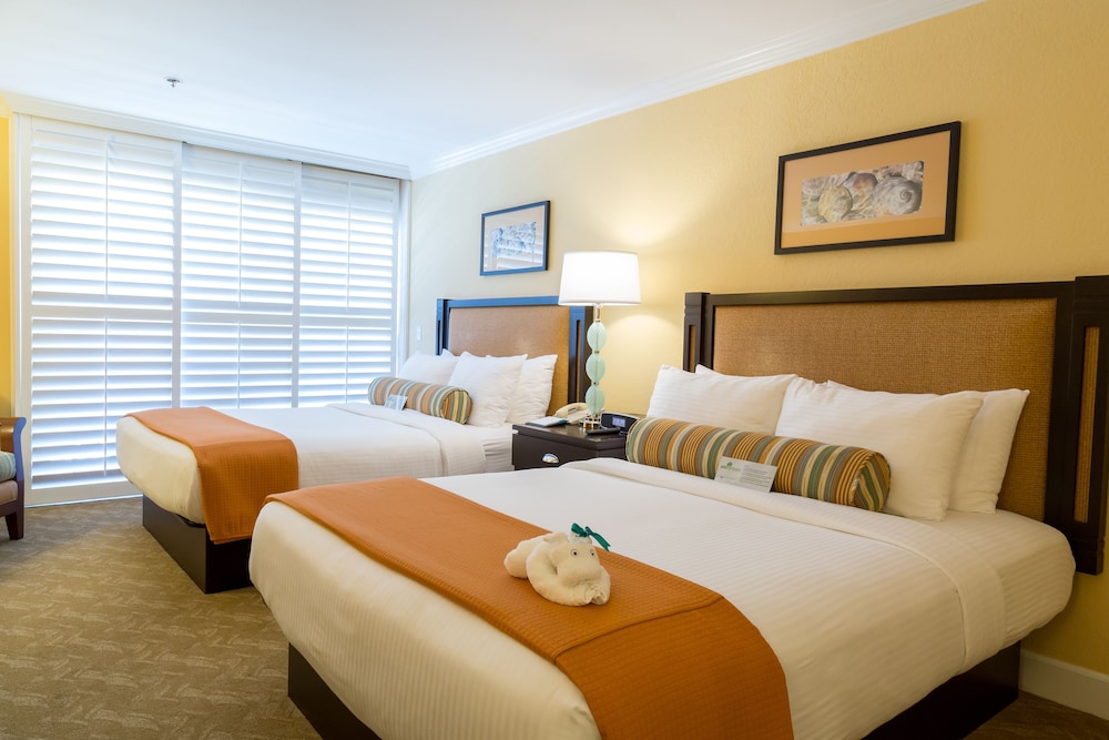 Room, 2 Queen Beds, Non Smoking