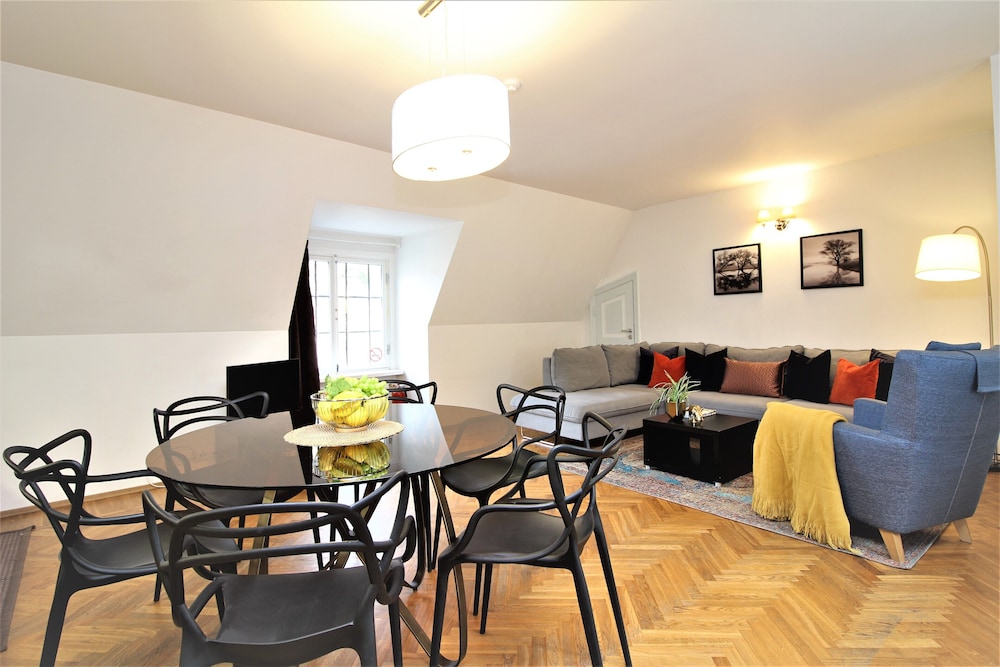 Apartment, 2 Bedrooms, 2 Bathrooms