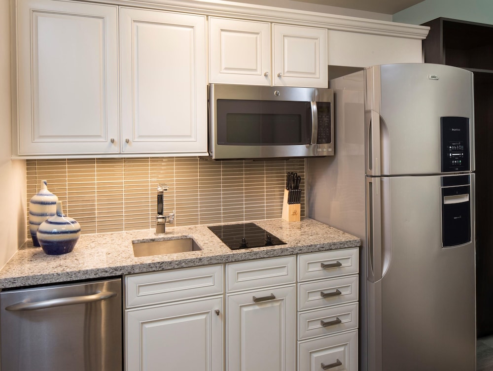Suite, 2 Bedrooms (King,  Gulf Front)