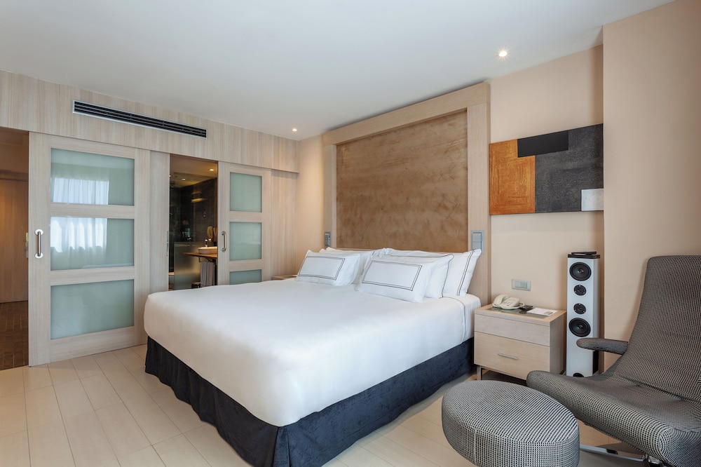 Room (MELIA THE LEVEL) - Photo 2