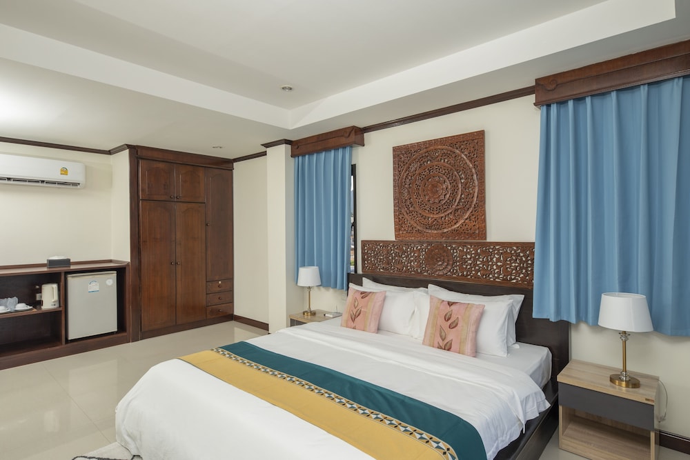 Standard Double Room, Pool View