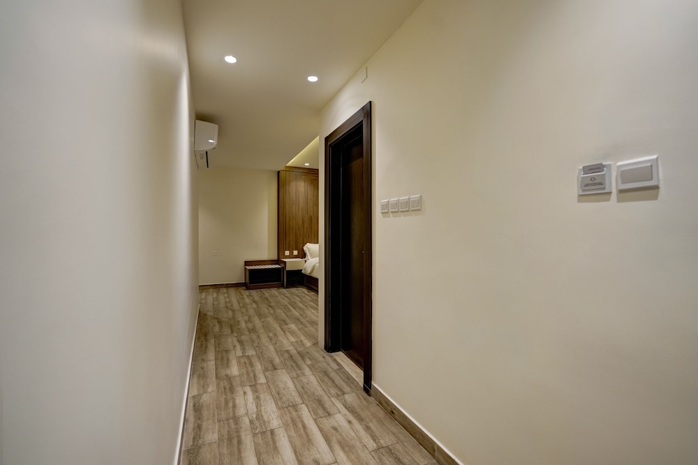 Deluxe Triple Room - Photo 6