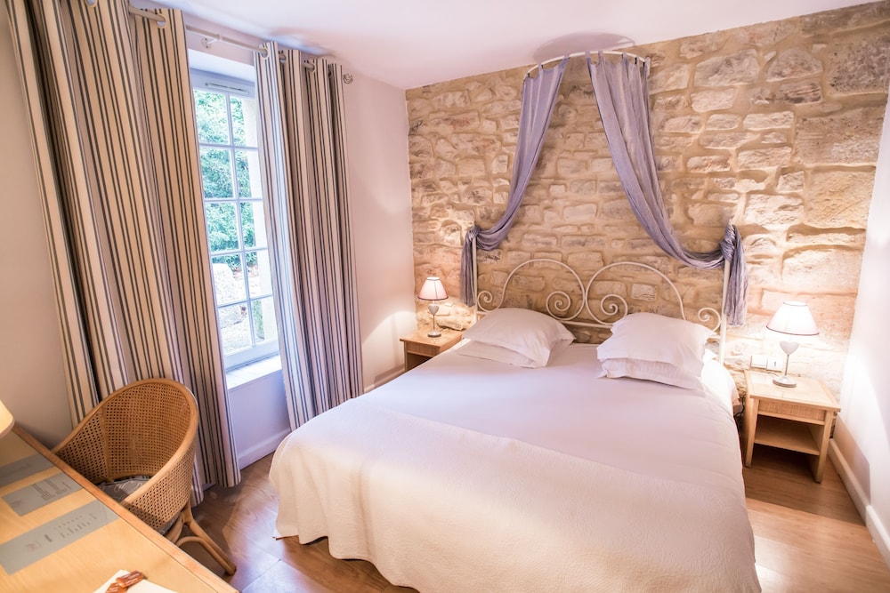 Classic Double Room - Photo 1