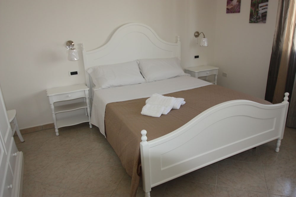 Deluxe Room, City View photo 1