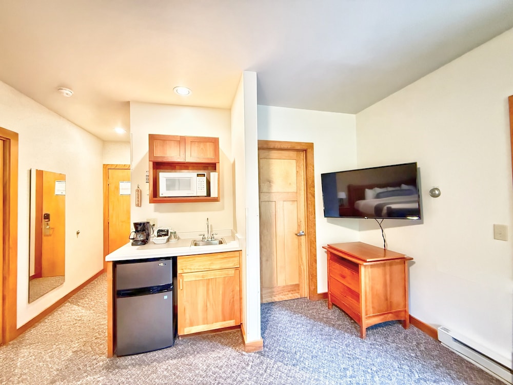 Double Room (Ridge & River lower right guest room) photo 3