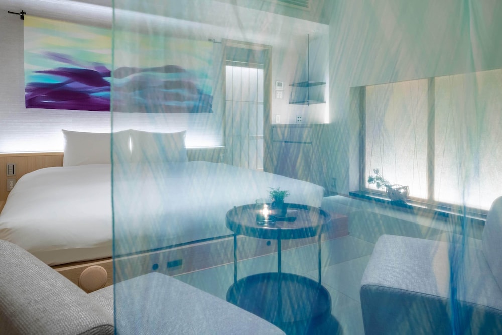 Deluxe King Room - Photo 3