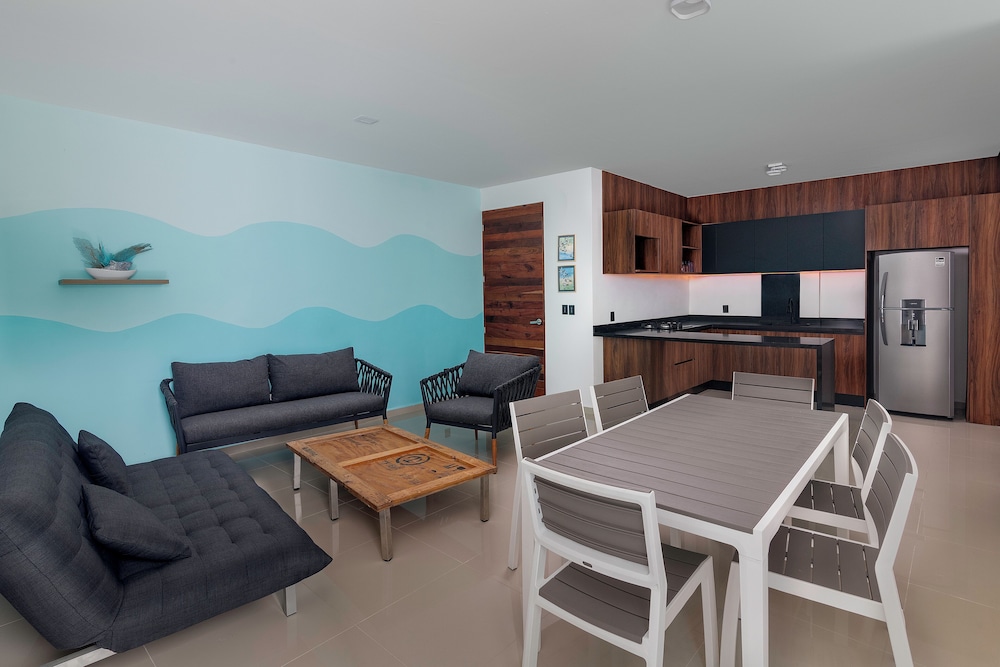 Luxury Apartment, 2 Bedrooms, Garden View photo 2