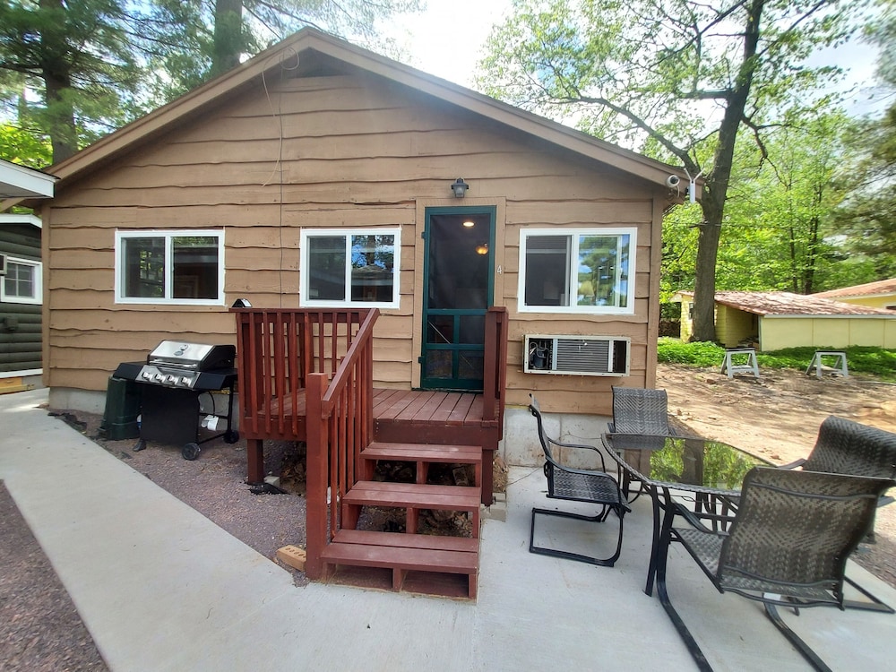 Cabin, 2 Bedrooms, Kitchen