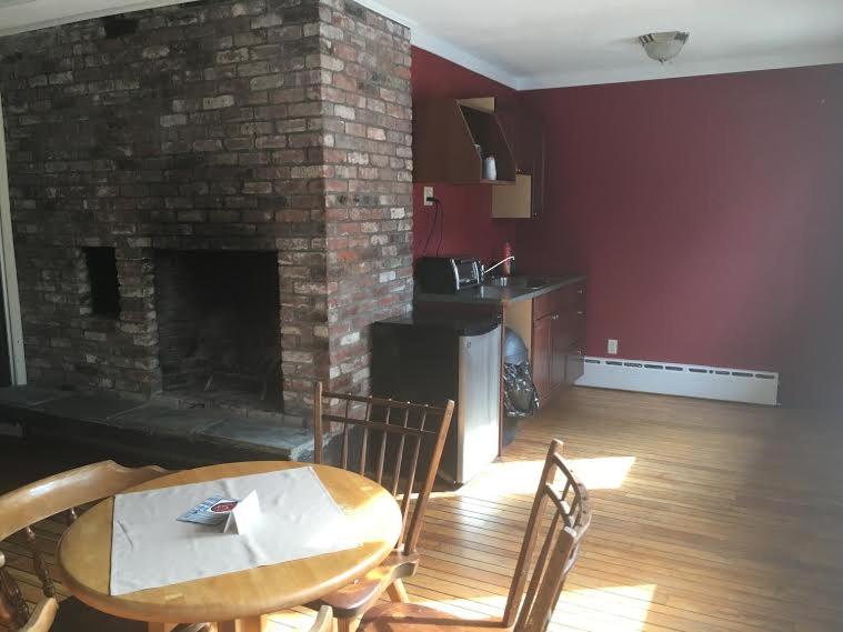 Three-Bedroom Suite photo 2