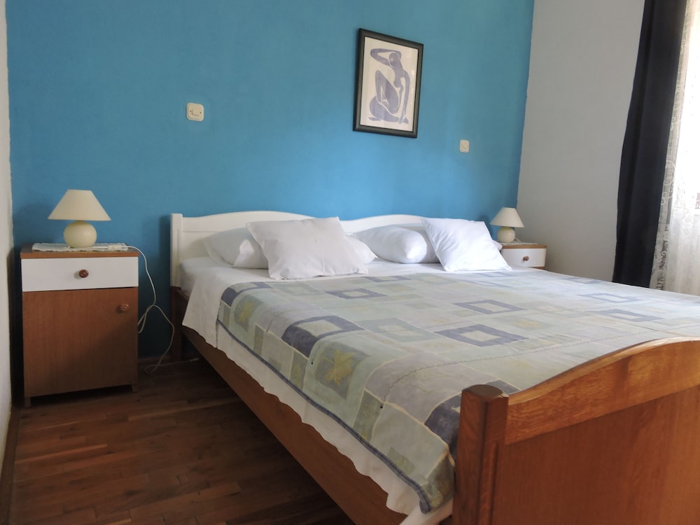 Comfort Apartment, Garden View