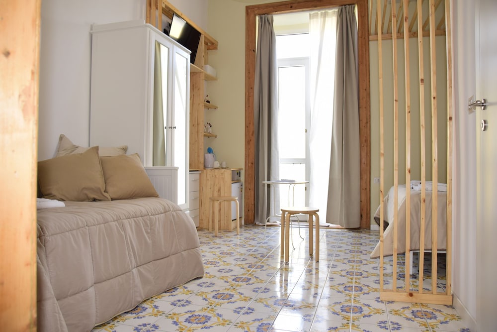 Panoramic Triple Room, 1 Bedroom, Private Bathroom, City View