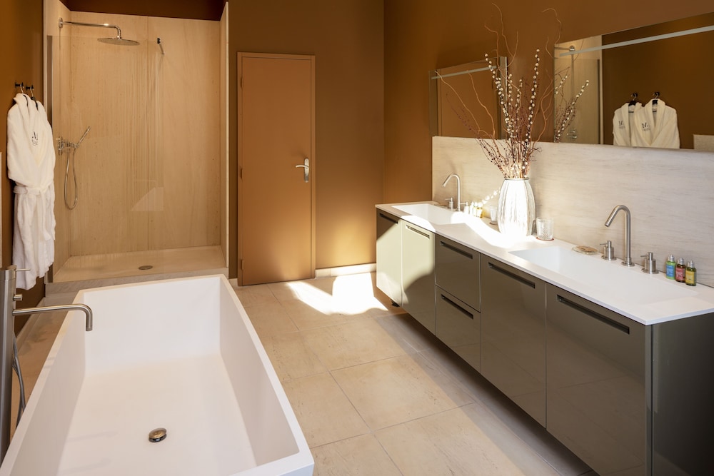 Superior Double Room - Photo 8