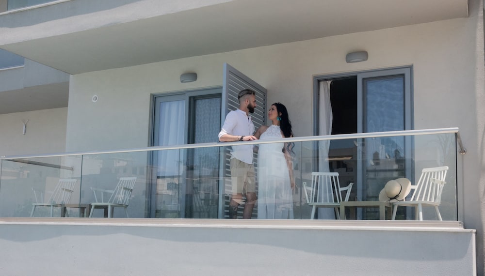 Double Single Use Balcony/Terrace photo 3