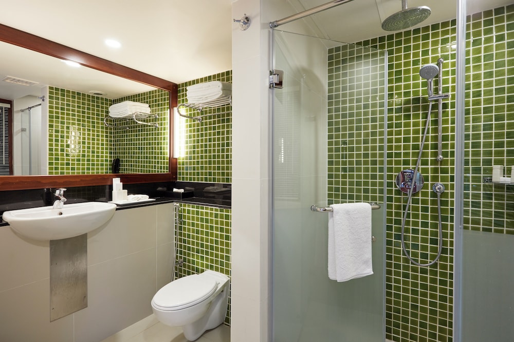 Deluxe King Room - Photo 4
