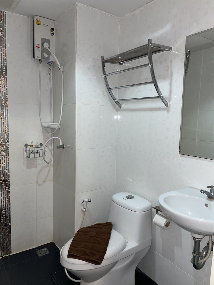 City Twin Room photo 2