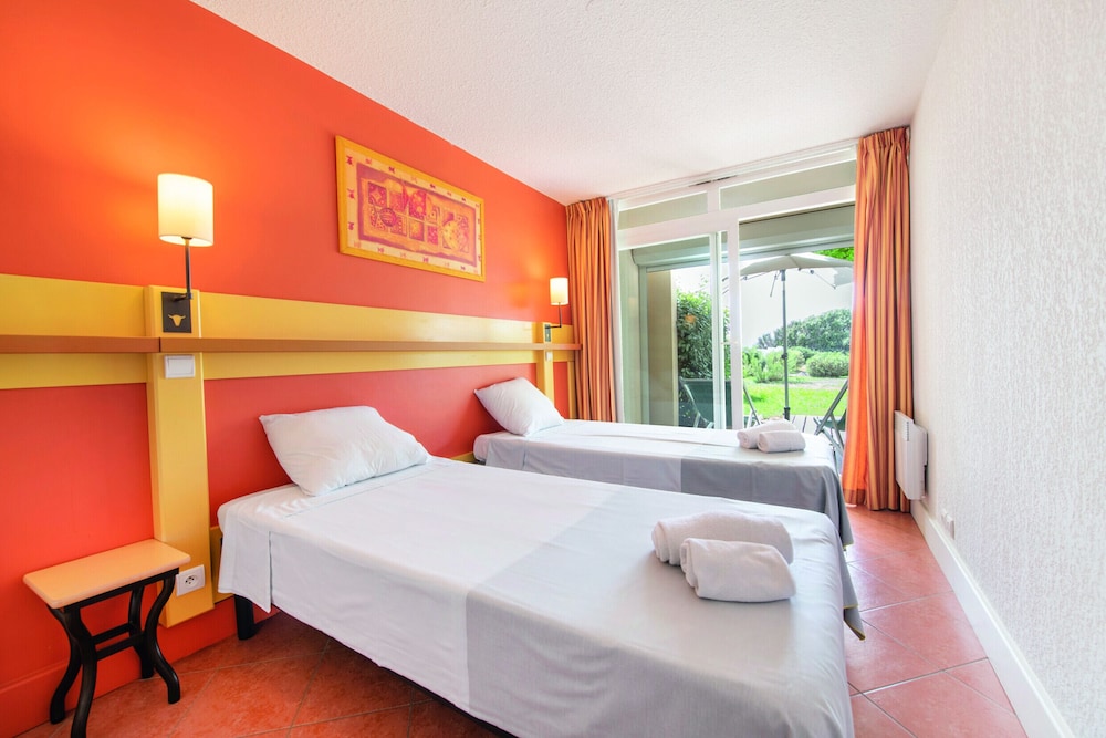 Comfort Apartment, 2 Bedrooms - Photo 16
