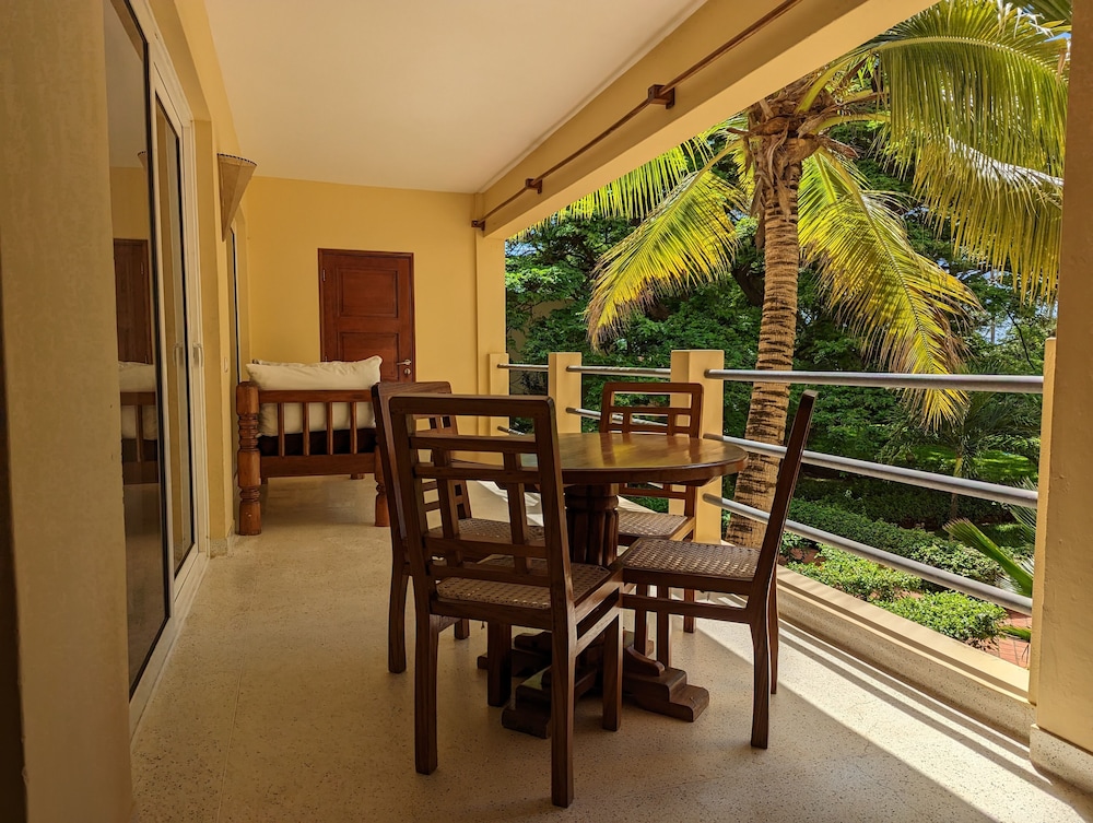 Superior Suite, 1 Bedroom, Ocean View - Photo 25