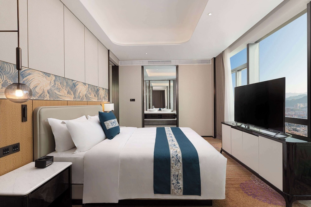 Deluxe Suite photo 1