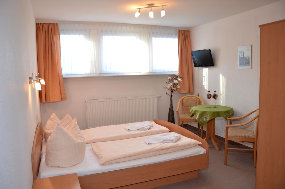 Classic Double Room, Garden View photo 1