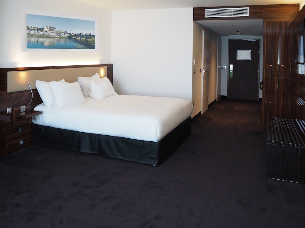 Economy Double Room, Accessible (First)