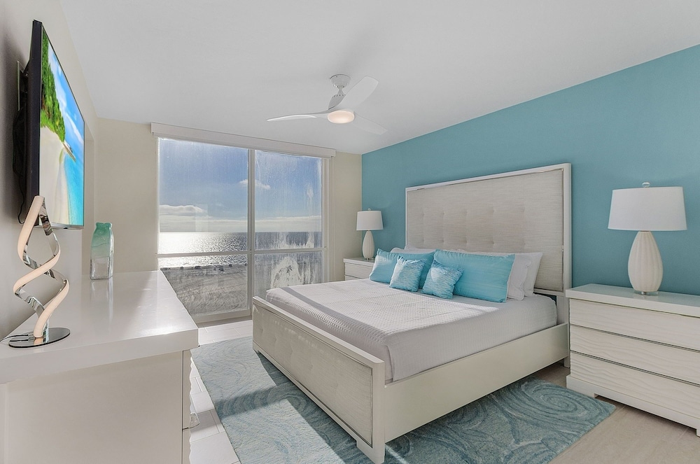 Condo, 3 Bedrooms