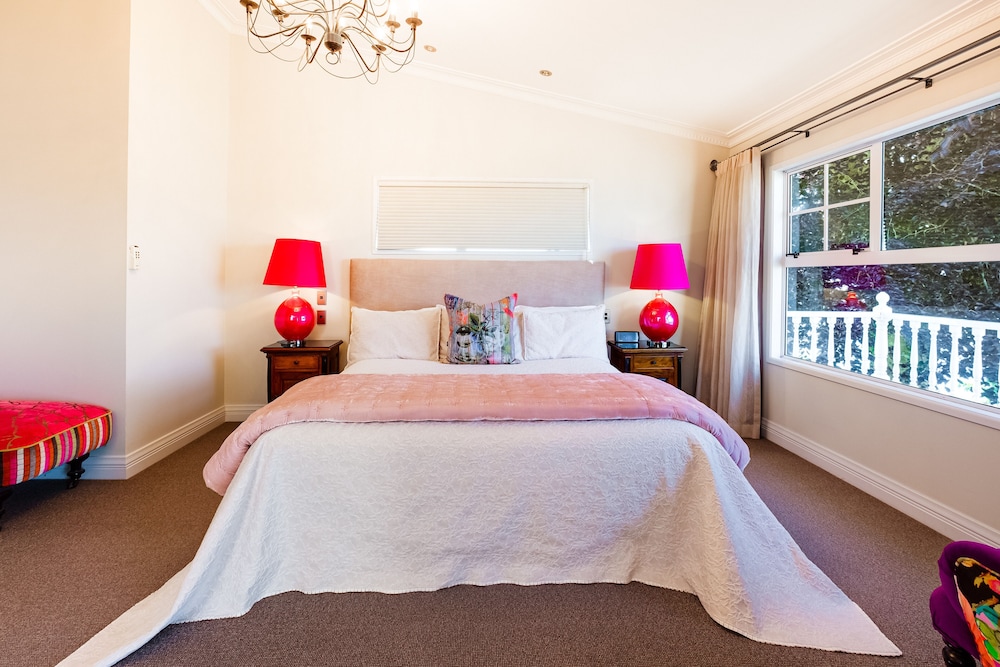 Lodge Suite - Photo 1