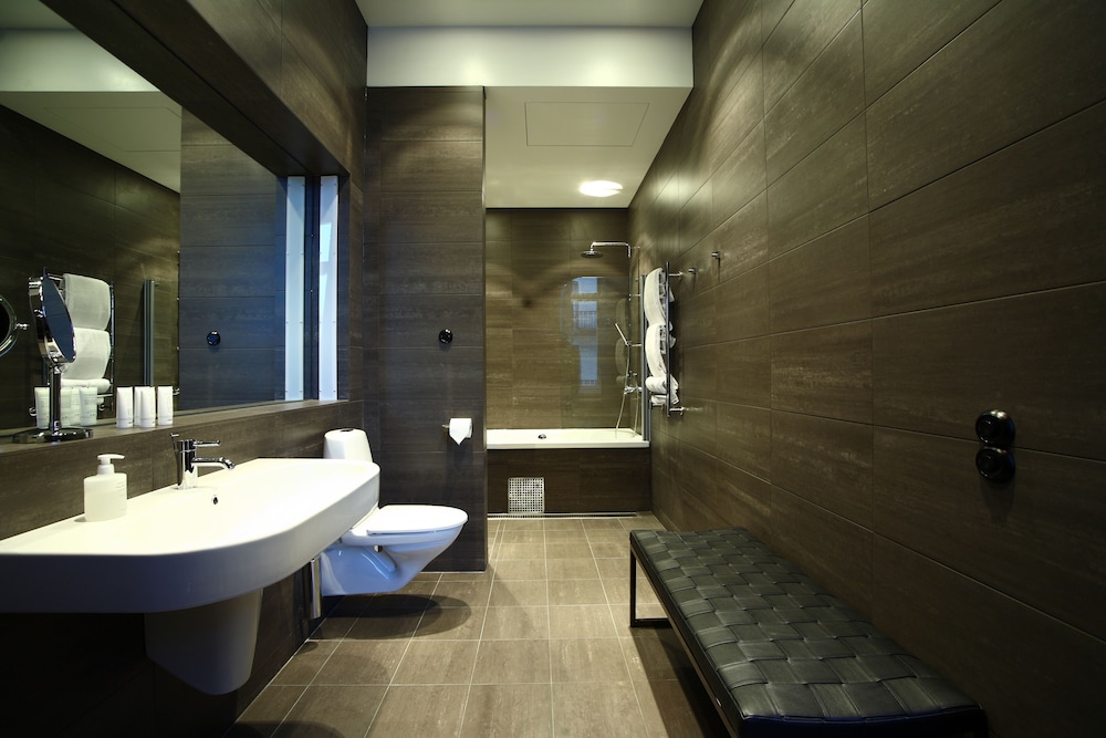 Extra Large Room - Photo 5