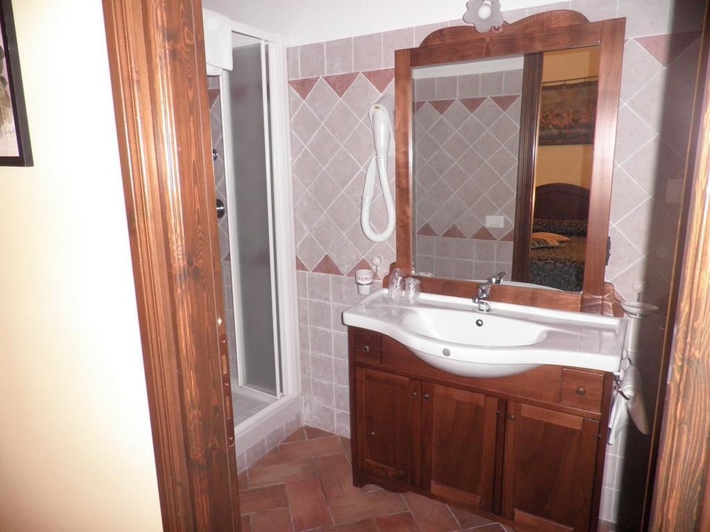 Studio, 1 Queen Bed, Fireplace photo 2