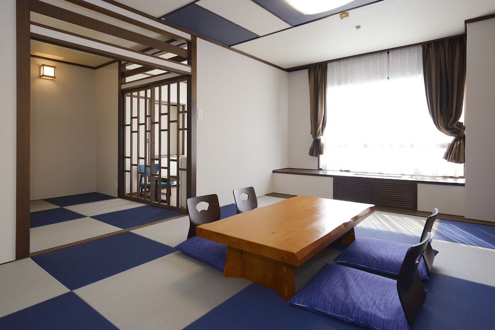 [Comfort Floor Seiryu no Mori] Japanese-Style Room (Night View Side), Non Smoking photo 2