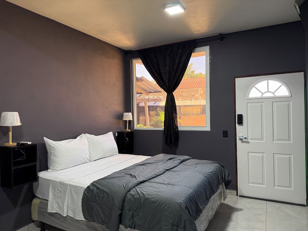 Elite Room